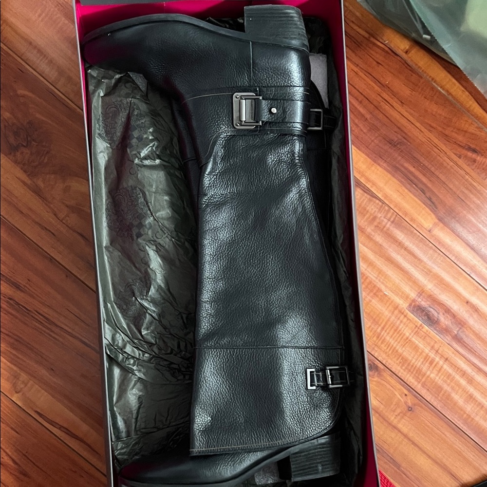 Vince Camuto Black Leather Heeled Boots
